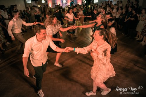 Limoges'Hop #5

Partage libre à des fins non promotionnelles ou commerciales, en créditant l'auteur (@lightexmachina).

© Alexandre - LIGHT EX MACHINA 2023, tous droits réservés.